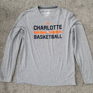 Men's Adidas  Charlotte Basketball Long Sleeve Gray T-shirt Large
